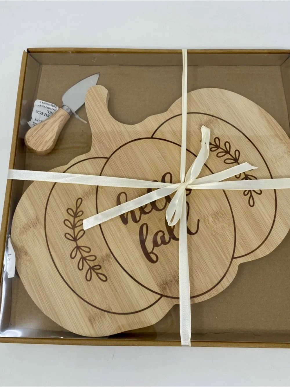 NEW - Hello Fall Pumpkin Cheese Board Set